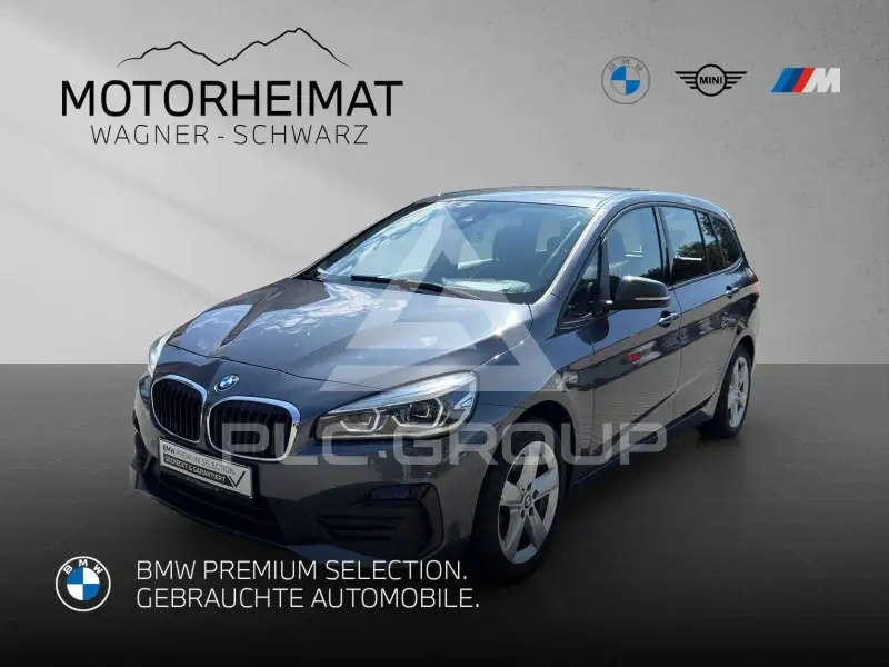 2020 BMW 218