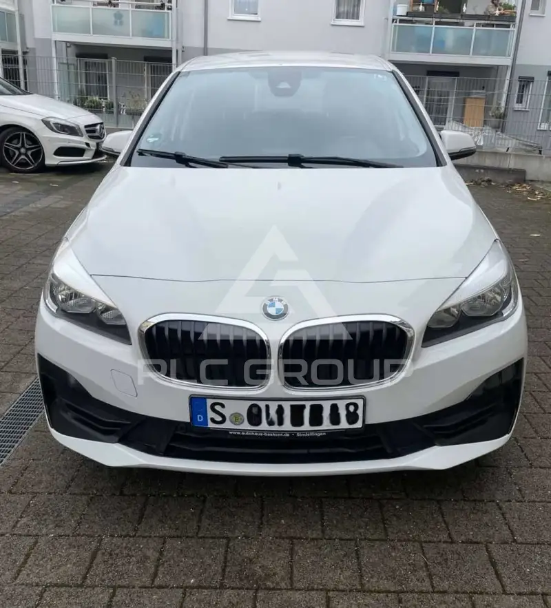 2020 BMW 218