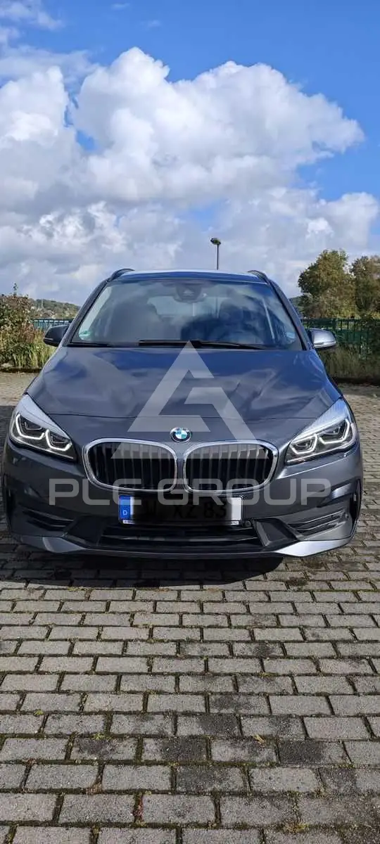 2020 BMW 218