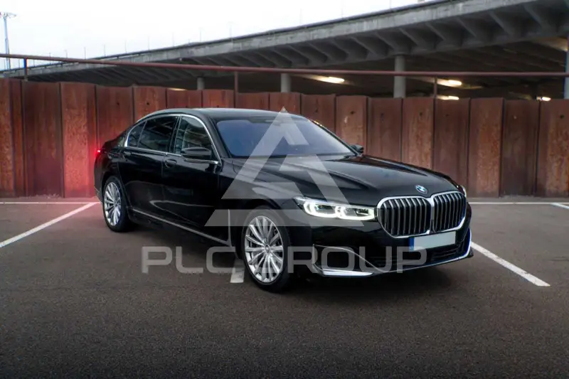 2020 BMW 745