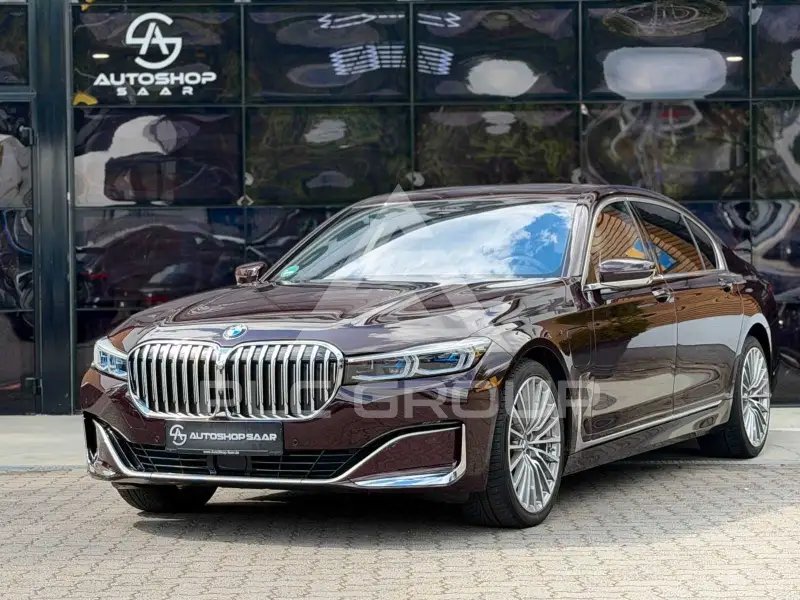 2020 BMW 745