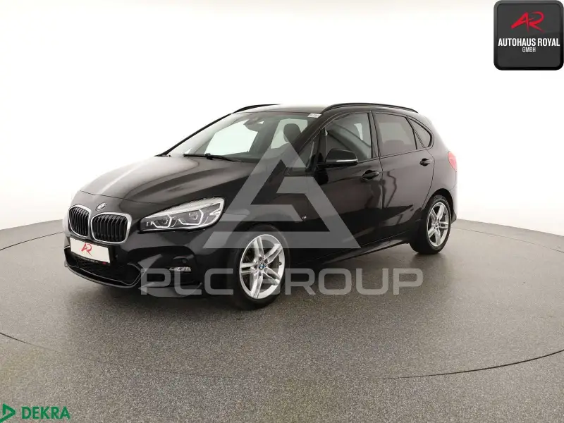 2020 BMW 220