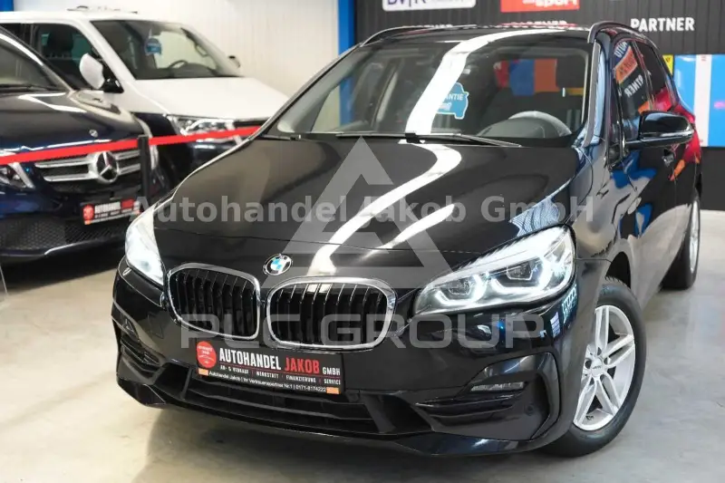2020 BMW 220
