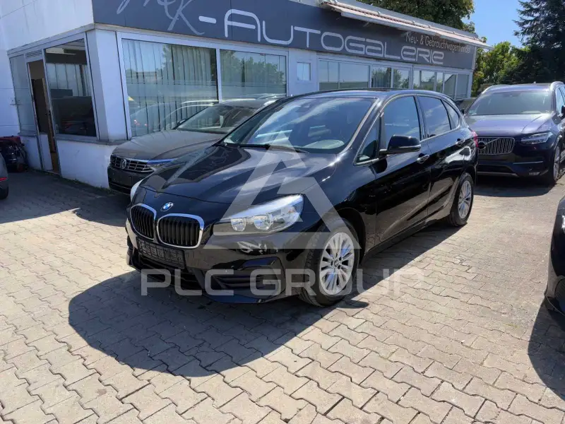 2020 BMW 220
