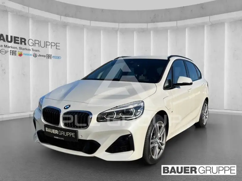 2020 BMW 225