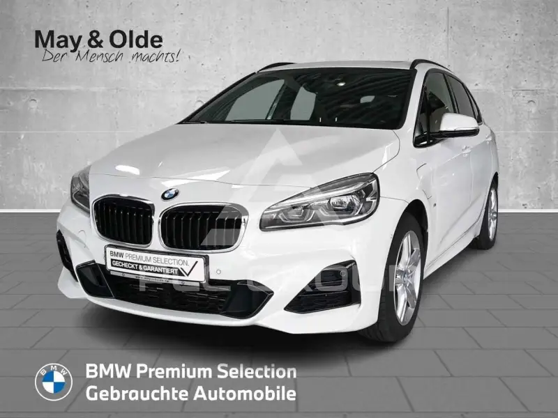 2020 BMW 225