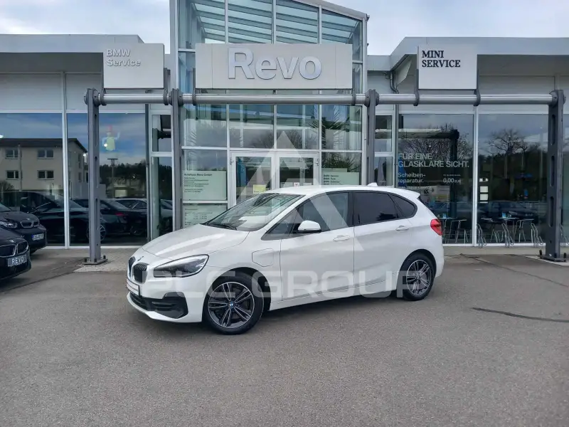 2020 BMW 225