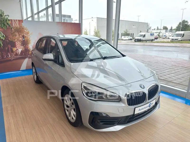2020 BMW 225