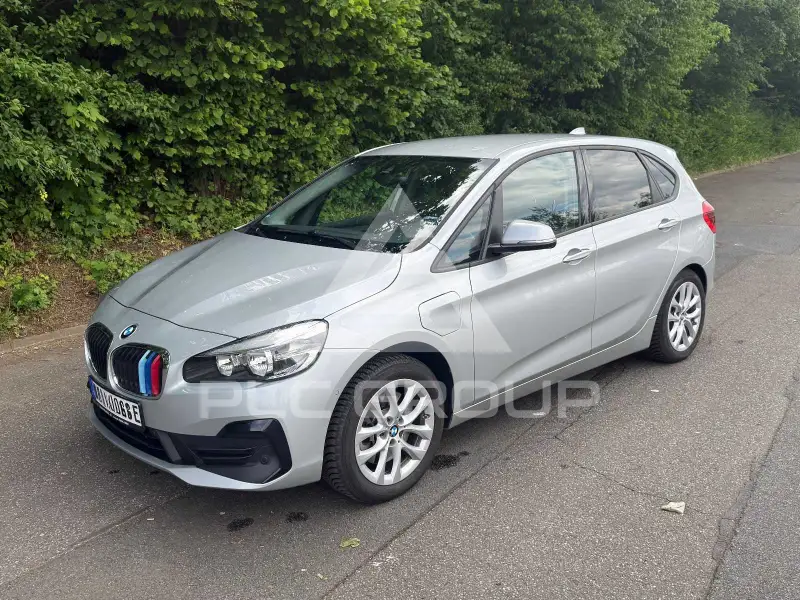 2020 BMW 225