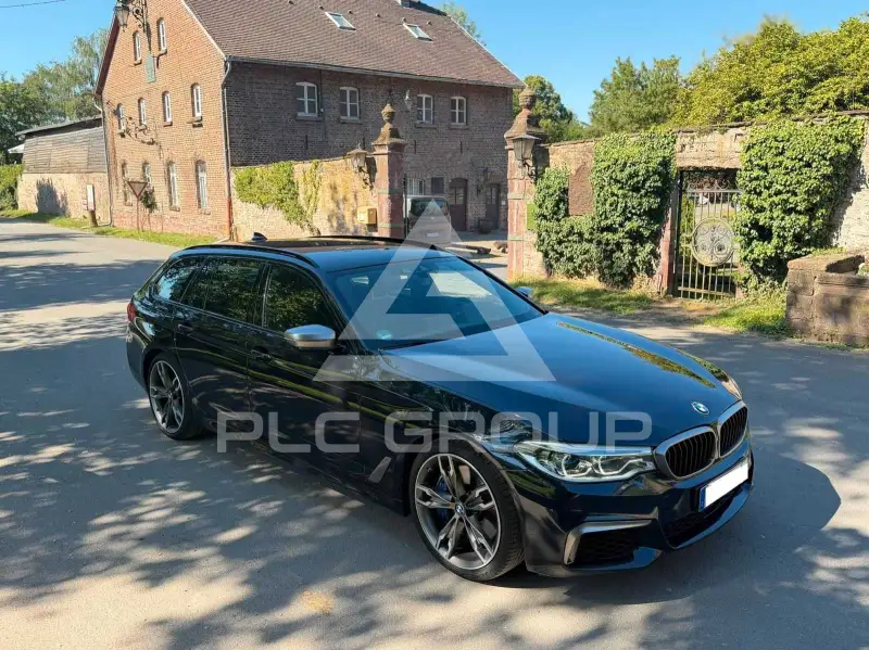 2020 BMW 550M