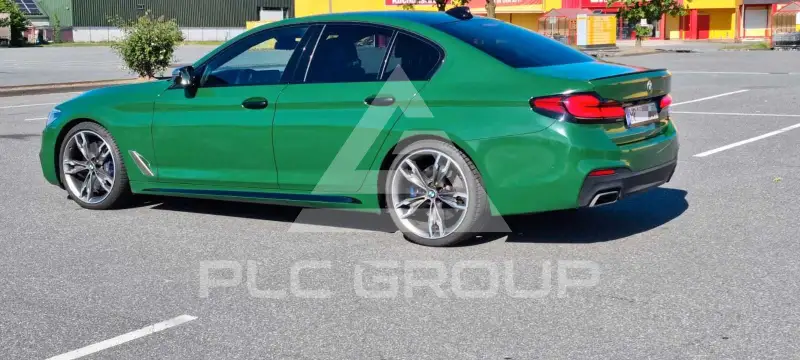 2020 BMW 550M
