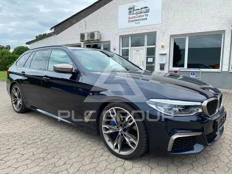 2020 BMW 550M