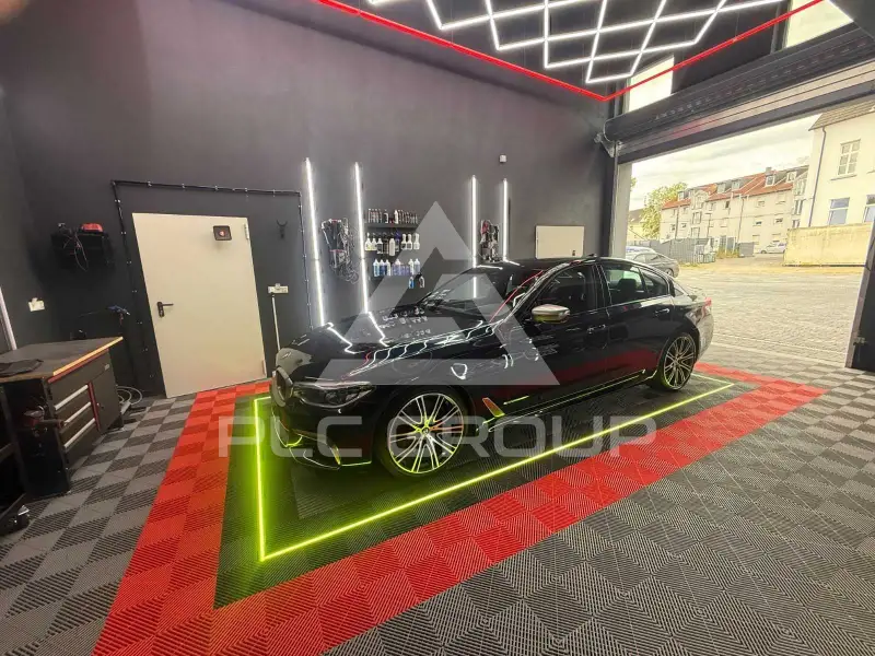 2020 BMW 550M