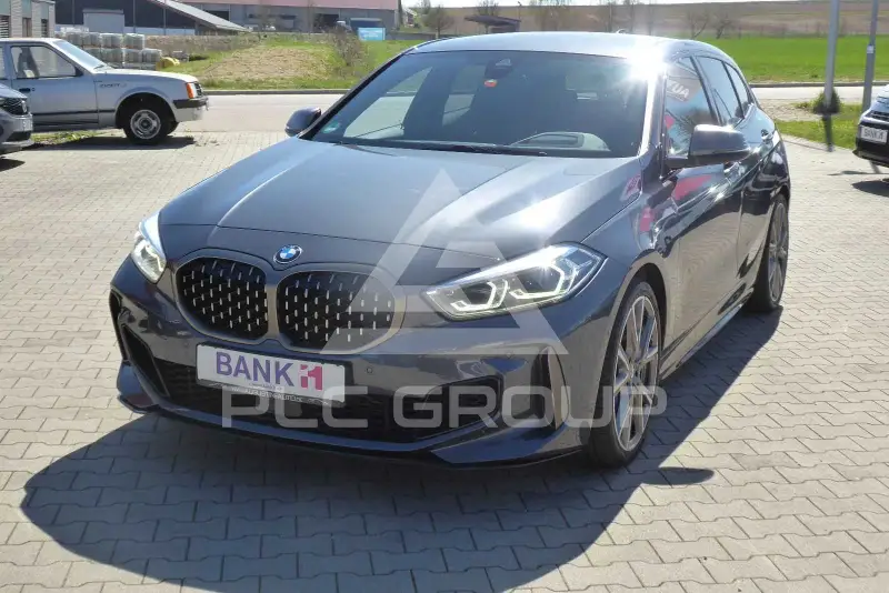 2020 BMW M1