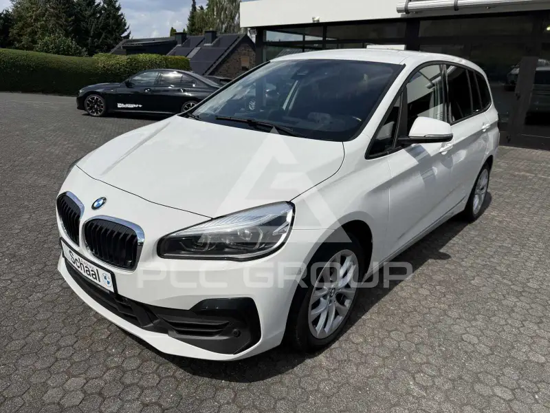 2020 BMW 220