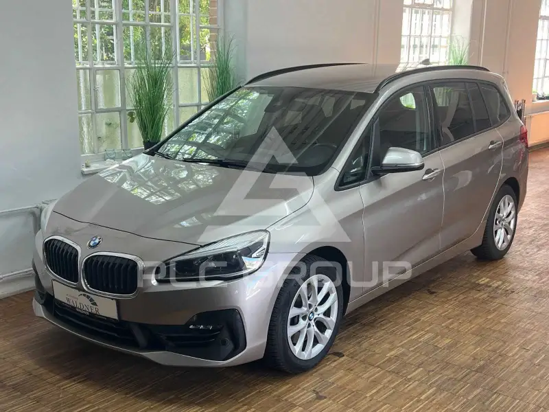 2020 BMW 220