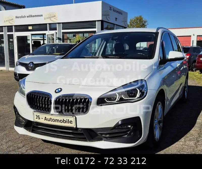 2020 BMW 220