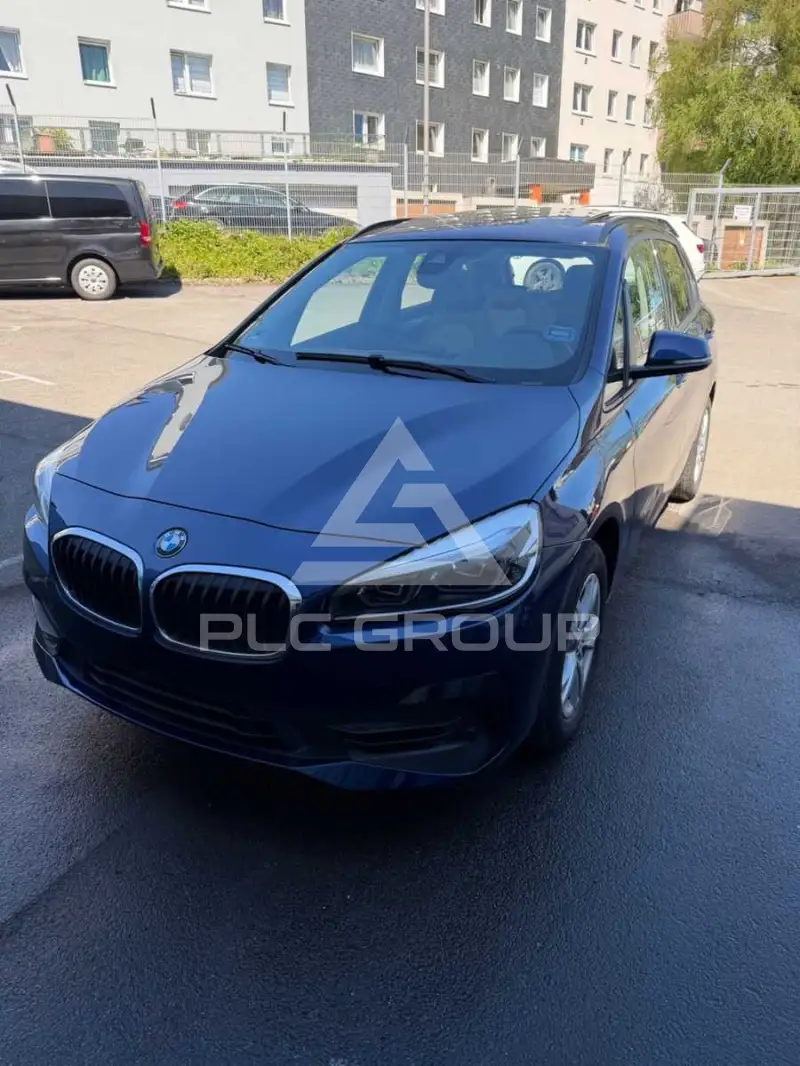 2020 BMW 218