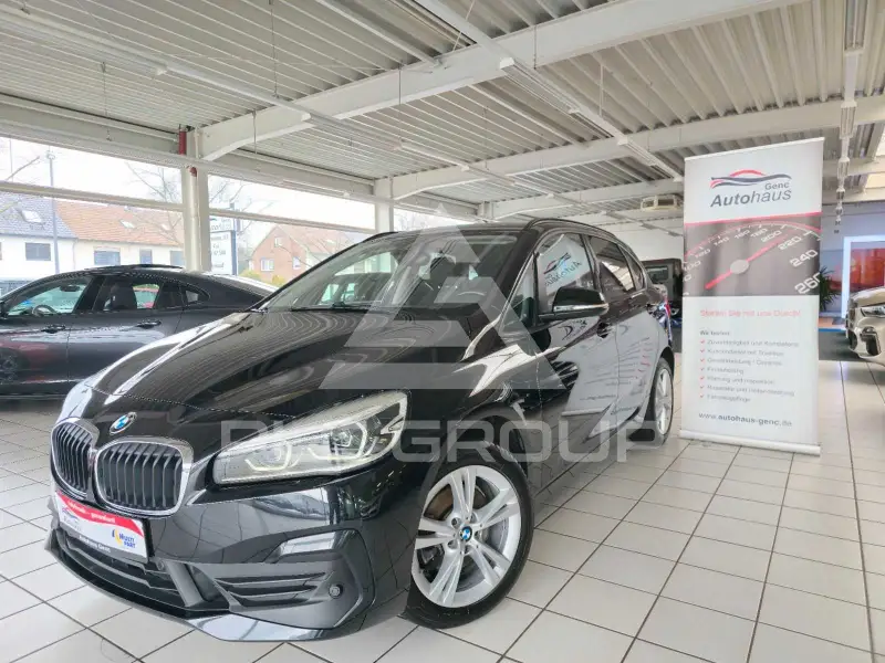 2020 BMW 218