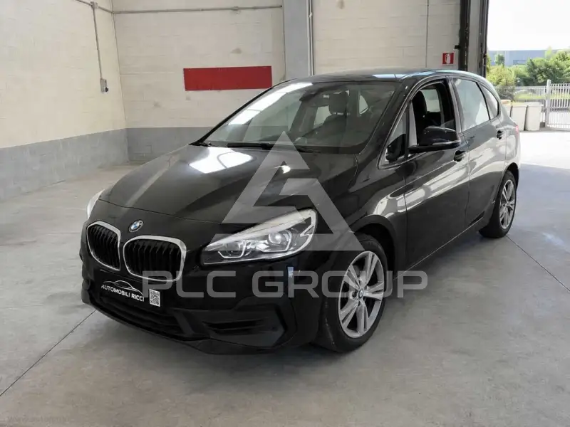 2020 BMW 218