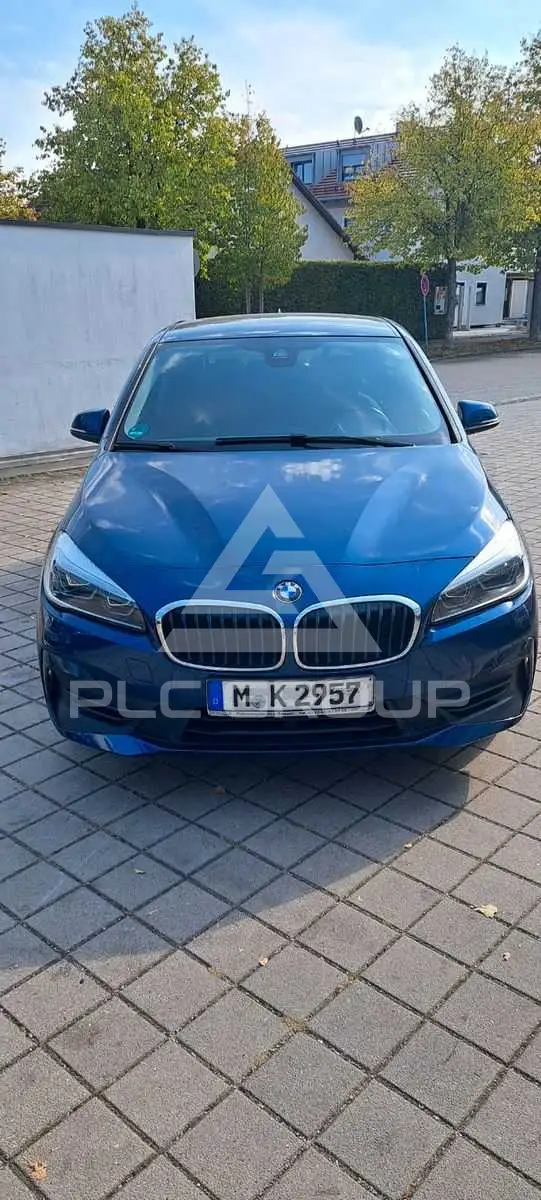 2020 BMW 218