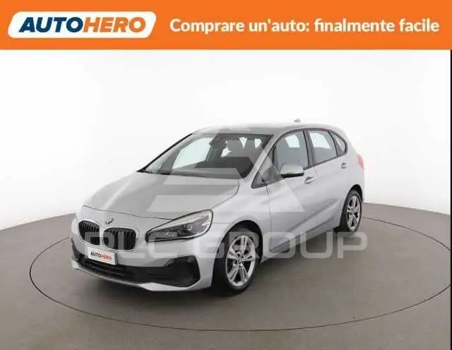 2020 BMW 218