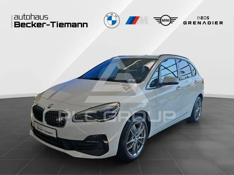 2020 BMW 218