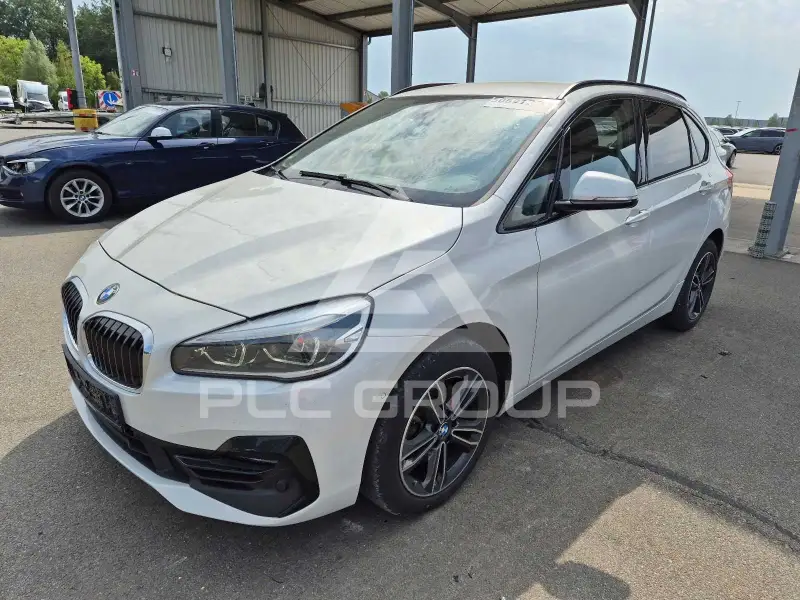 2020 BMW 218