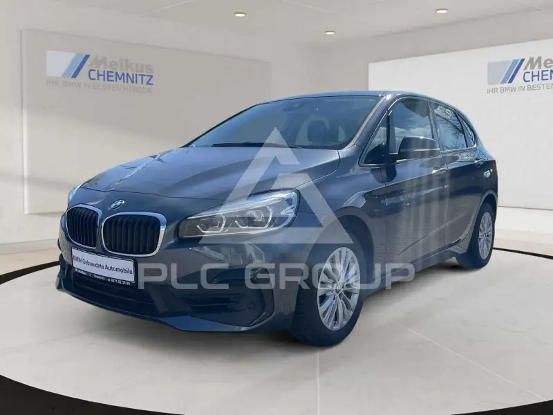 2020 BMW 218
