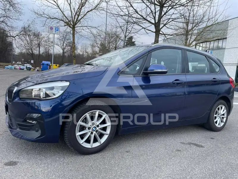 2020 BMW 218