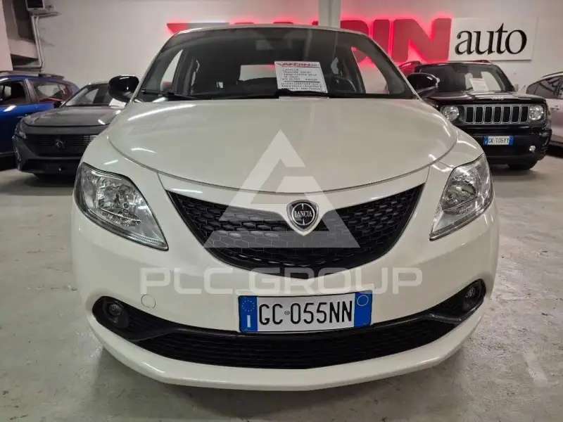2020 Lancia YPSILON