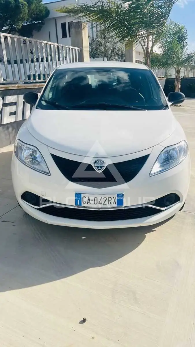 2020 Lancia YPSILON