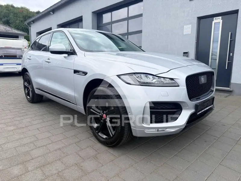 2020 Jaguar F-PACE