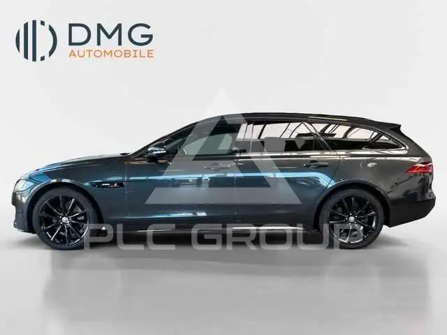 2020 Jaguar XF