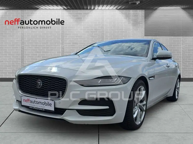 2020 Jaguar XE