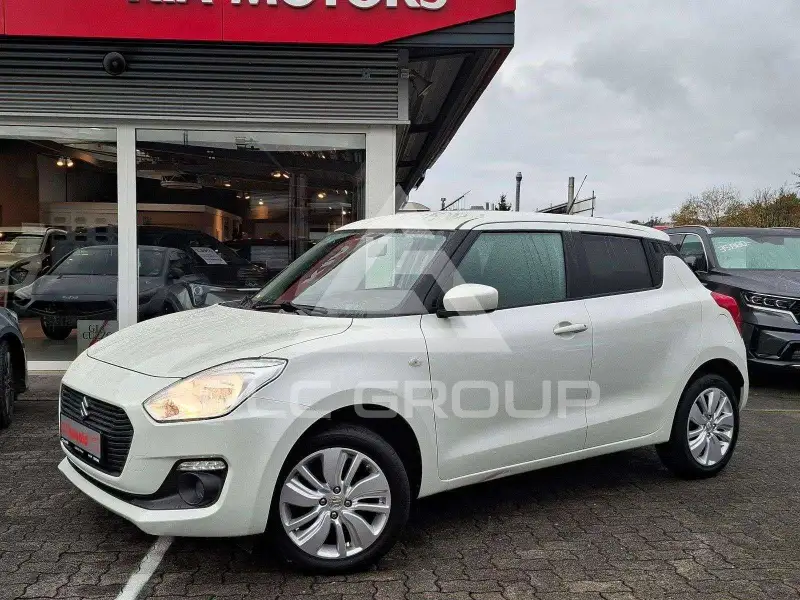 2020 Suzuki SWIFT