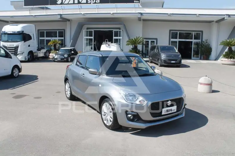 2020 Suzuki SWIFT