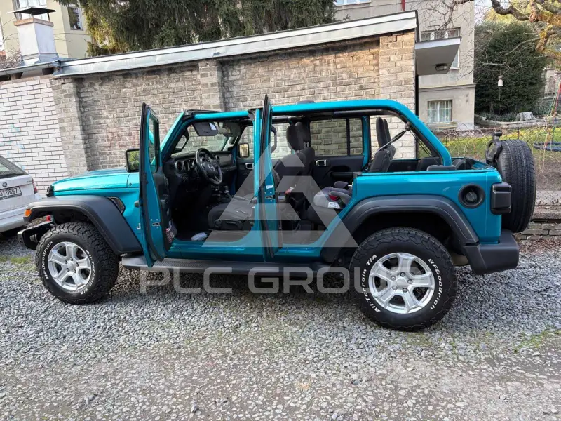2020 Jeep WRANGLER