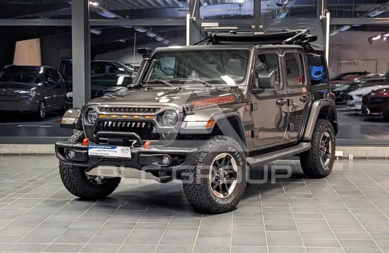 2020 Jeep WRANGLER