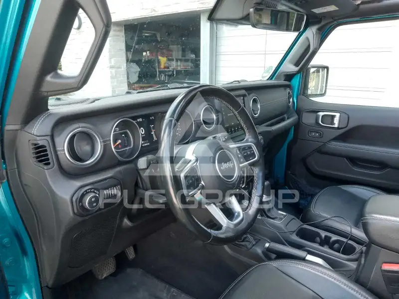 2020 Jeep WRANGLER