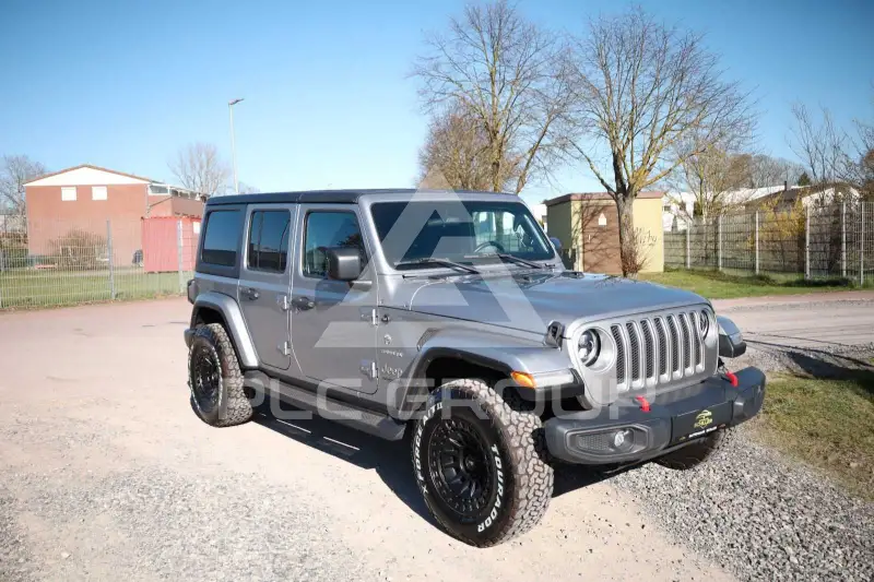 2020 Jeep WRANGLER