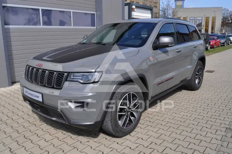 2020 Jeep Grand Cherokee