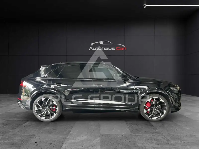 2020 Audi RSQ8