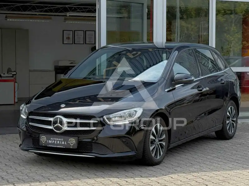 2020 Mercedes Benz B 200