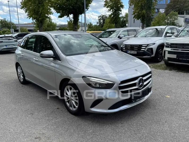 2020 Mercedes Benz B 200