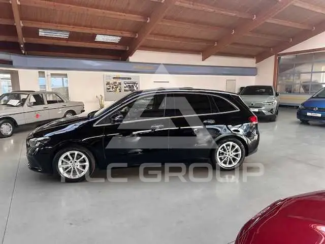 2020 Mercedes Benz B 200