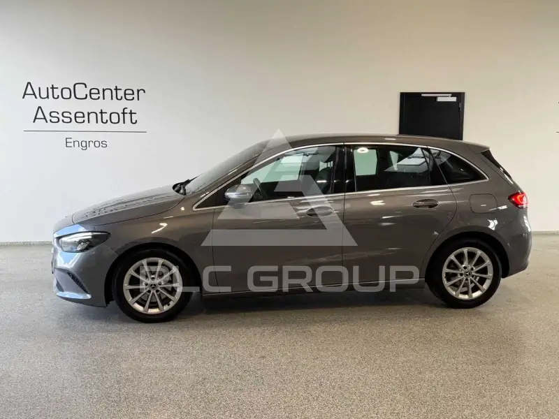 2020 Mercedes Benz B 200