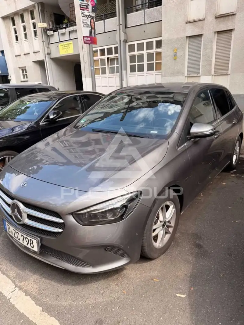 2020 Mercedes Benz B 200