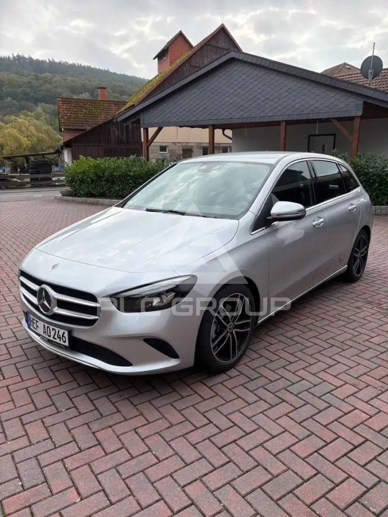 2020 Mercedes Benz B 200