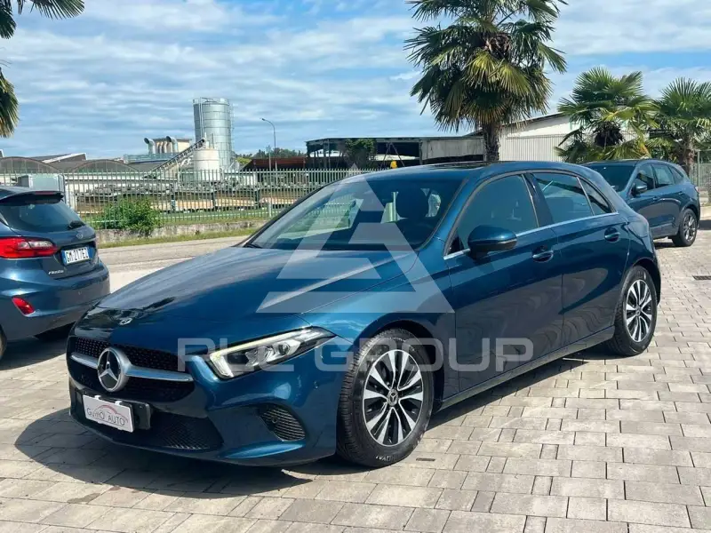 2020 Mercedes Benz A 180
